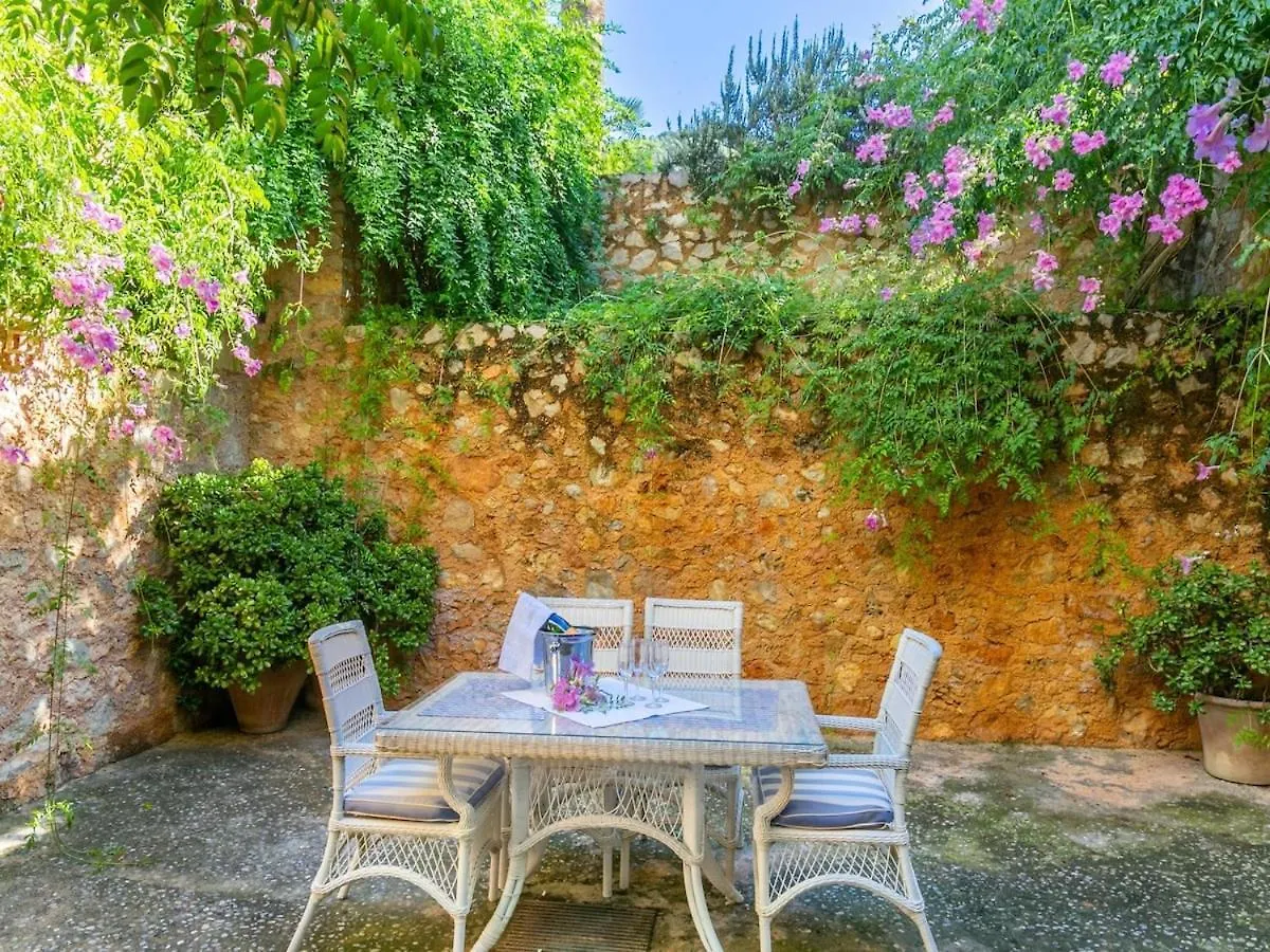 Historical House In Mallorca Up To 8 Guests Andratx 0*,  Spain